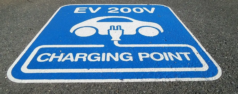 How Much Do EV Charging Points for Businesses Cost?